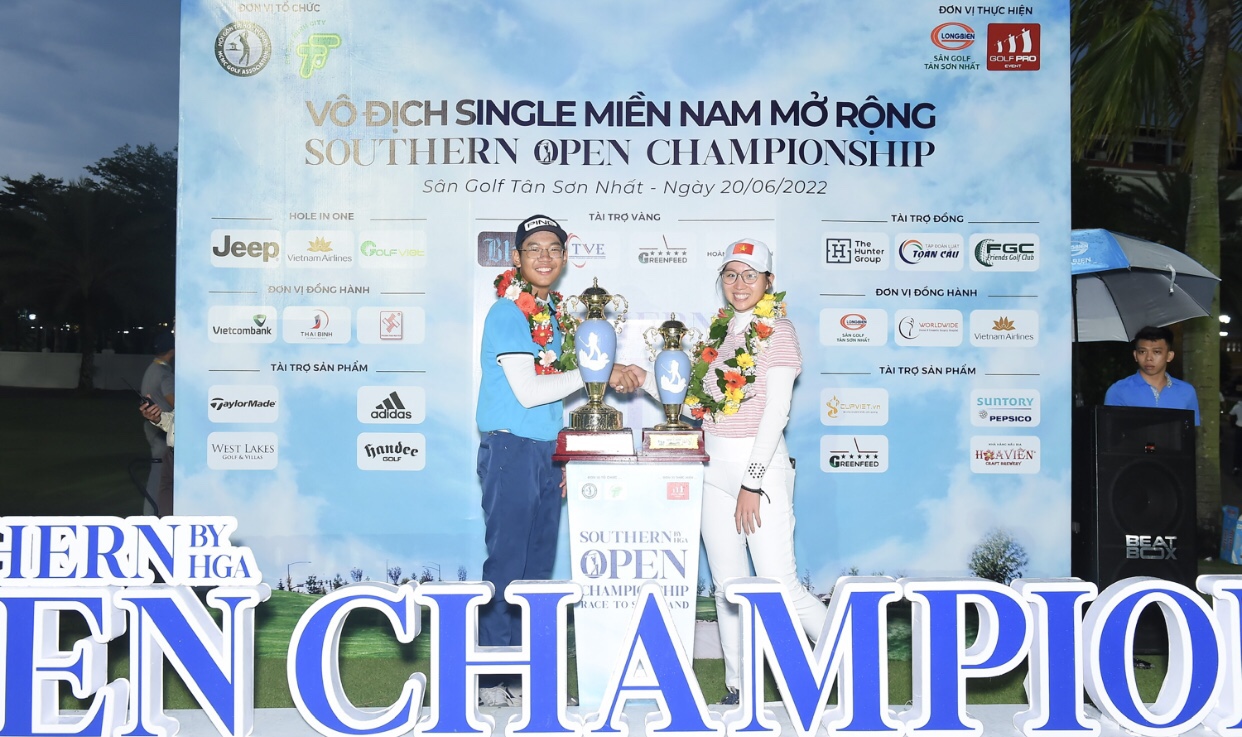 Khánh Hưng, Khuê Minh vô địch giải Single miền Nam Mở rộng 2022